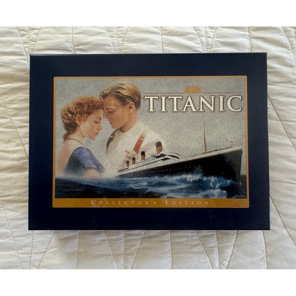Titanic Collector's Edition VHS Box Set Leonardo DiCaprio Kate Winslet